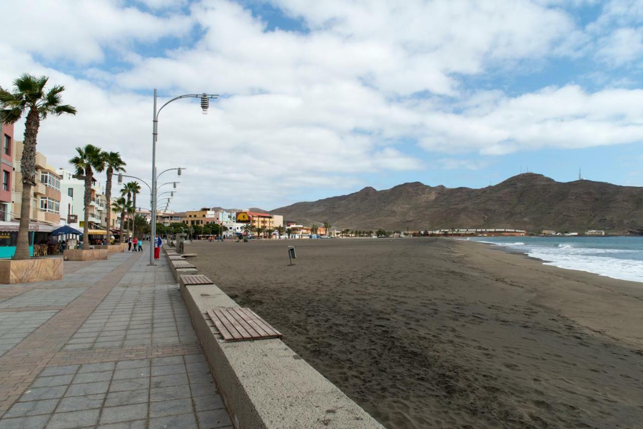 Apartamento Vistas Al Mar, Wifi De 600 Mb Gran Tarajal Eksteriør billede